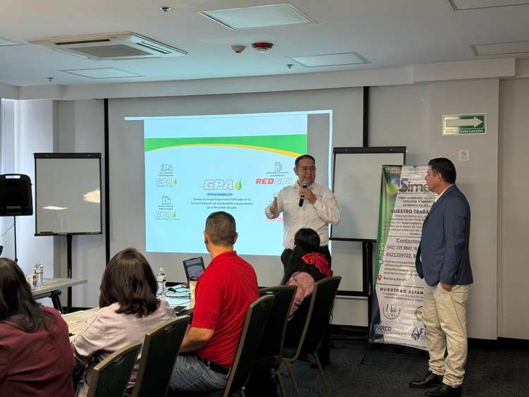 Exposición durante la sesión informativa